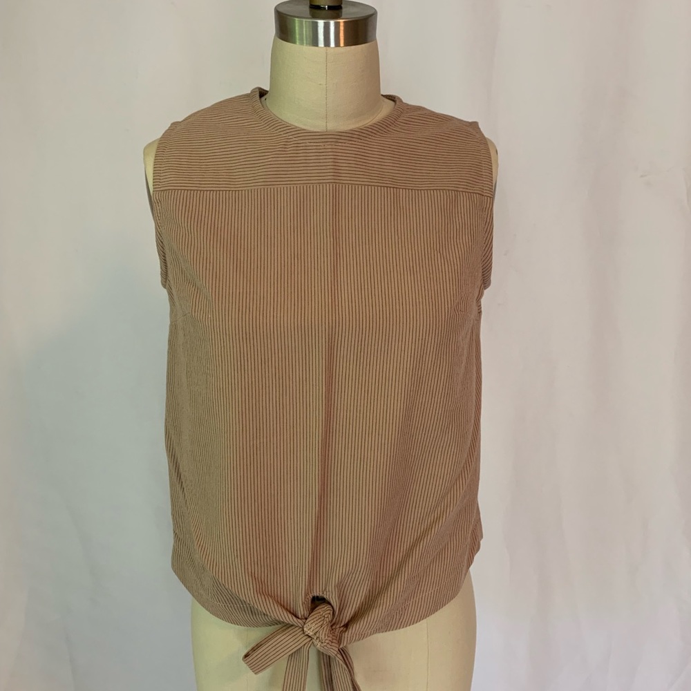 Nine 56 Locally made in MN Beautiful Top!
